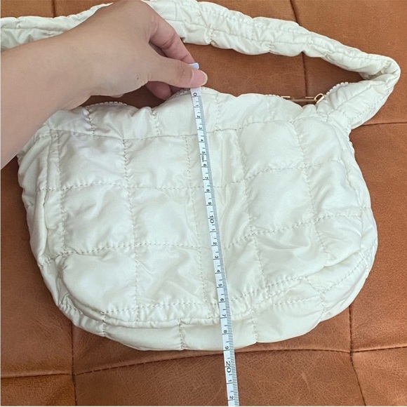 White Quilted Shoulder Bag - Picture 3 of 5